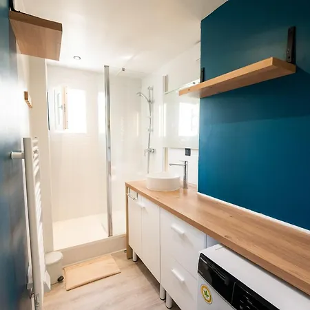 Bright And Charming 50 M Cocoon Bordeaux